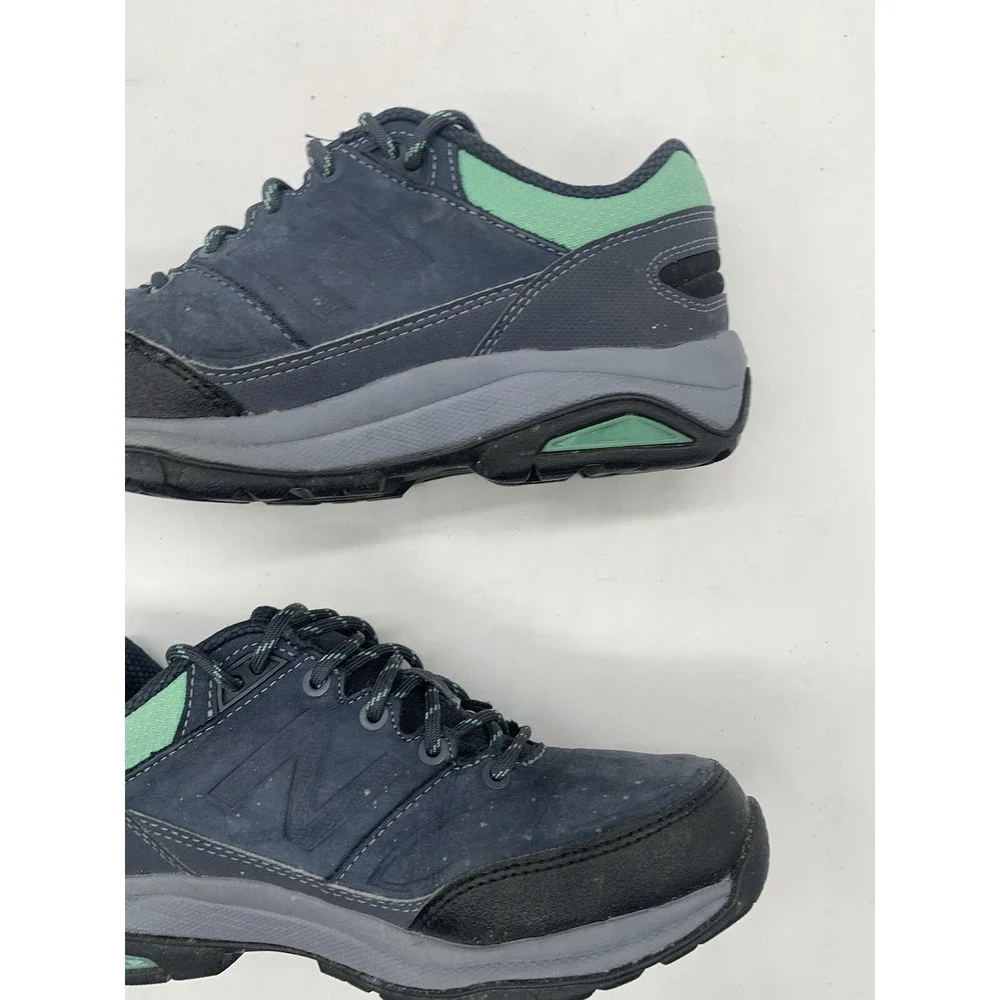 New Balance Trail Walking Shoes Womens 6 B US Lace Up Waterproof WW1300 v1